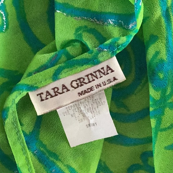 TARA GRINNA Made In USA Ladies Accessory Beach Cover- Scarf- Wrap- Shawl - Picture 1 of 12